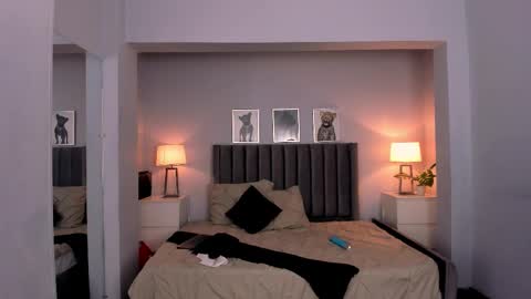 Madie  online show from 09/22/25, 11:45