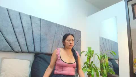 Snapshot of madiison_taylor chatting on 02/25/26, 12:37 madison online show from 02/25/26, 12:37