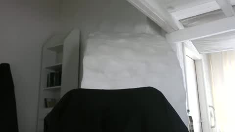 Snapshot of madio1187940 chatting on 10/28/25, 02:31 madio1187940 online show from 10/28/25, 02:31