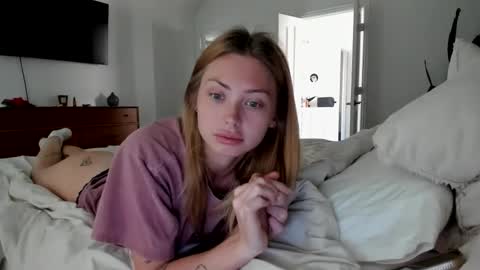 mari rose online show from 04/17/26, 03:37