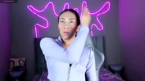 madison_rey__ online show from 11/22/25, 01:10