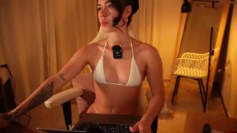 madisonlara online show from 02/18/26, 06:15