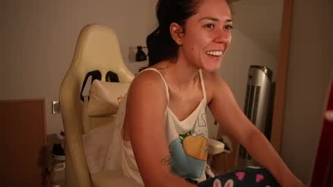 madisonlara online show from 04/20/26, 01:30