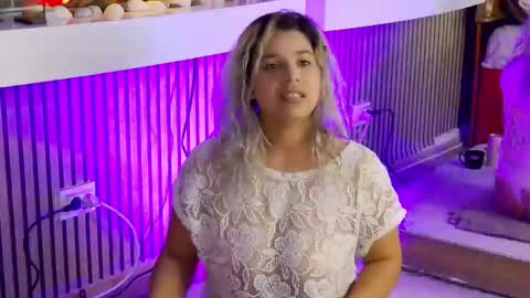 madisonrusso online show from 11/08/25, 11:32