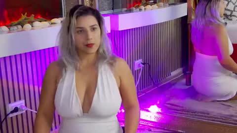 madisonrusso online show from 11/17/25, 08:53