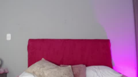 Snapshot of madissonkay chatting on 07/15/26, 07:08 online show from 07/15/26, 07:08