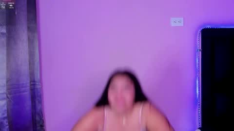 madissonlee__ online show from 10/22/25, 07:46