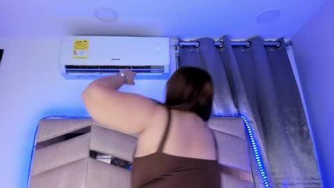 madissonlee__ online show from 04/10/26, 10:14