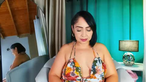 MADISSOONE  online show from 11/23/25, 01:49