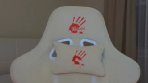 Madi Soon online show from 12/02/24, 04:31