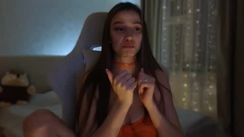 Snapshot of madissson chatting on 02/13/25, 06:05 Madi Soon online show from 02/13/25, 06:05