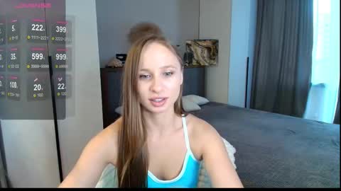 Snapshot of madlen_new chatting on 09/24/25, 05:33 Madlen online show from 09/24/25, 05:33