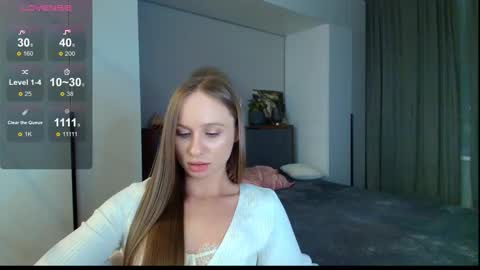 Snapshot of madlen_new chatting on 10/11/25, 02:15 Madlen online show from 10/11/25, 02:15