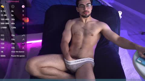 Snapshot of madmaxbad chatting on 01/03/25, 10:51 madmaxbad online show from 01/03/25, 10:51