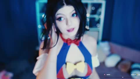 Snapshot of madnessalise chatting on 05/24/26, 02:00 Alice online show from 05/24/26, 02:00