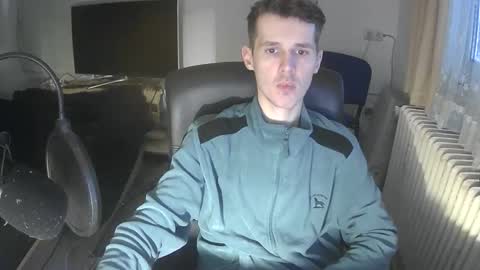 madnessss1215 online show from 02/20/26, 09:21