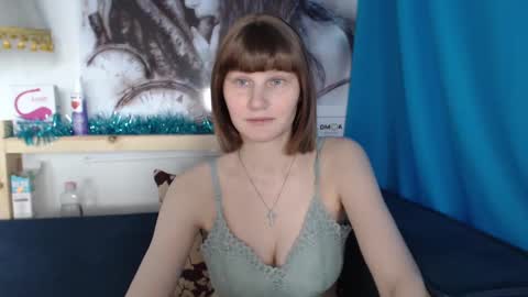 Snapshot of madoka_xxx chatting on 01/11/25, 08:00 Elizabeth online show from 01/11/25, 08:00