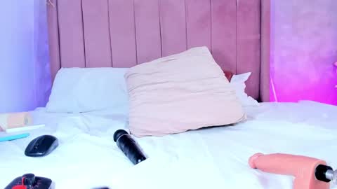 Mady James online show from 01/29/25, 11:56