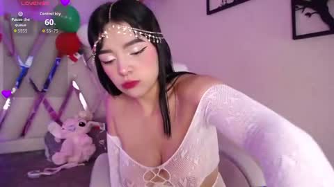 Snapshot of madyson_hill chatting on 06/12/26, 10:36 Madyson online show from 06/12/26, 10:36