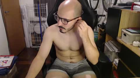 Snapshot of madziula chatting on 01/17/25, 03:12 Peter online show from 01/17/25, 03:12