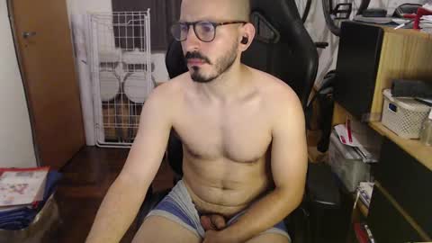 Snapshot of madziula chatting on 01/24/25, 05:42 Peter online show from 01/24/25, 05:42