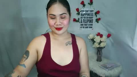 Snapshot of mae_hottie69 chatting on 10/09/25, 10:46 mae_hottie69 online show from 10/09/25, 10:46