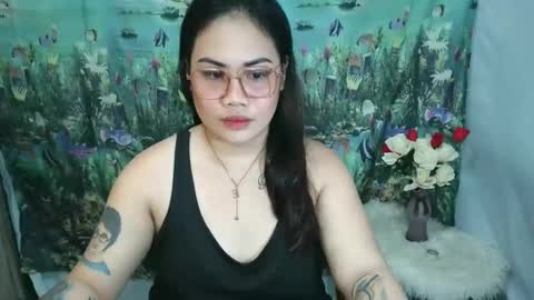 mae_hottie69 online show from 10/25/25, 09:17