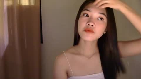Snapshot of mae_luna chatting on 06/28/26, 11:22 mae_luna online show from 06/28/26, 11:22