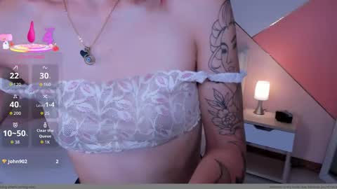 Mae Lyra online show from 01/05/26, 09:40