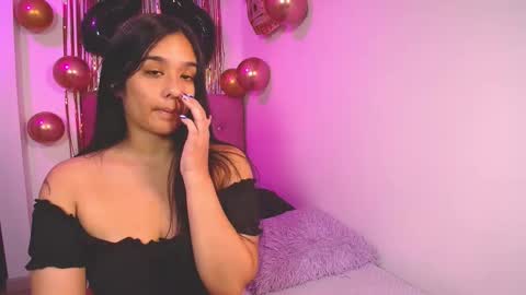 mae and nathan online show from 11/20/25, 05:29