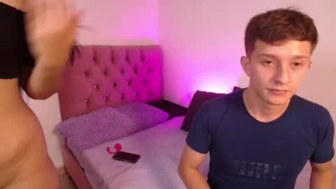 mae and nathan online show from 04/23/26, 08:22