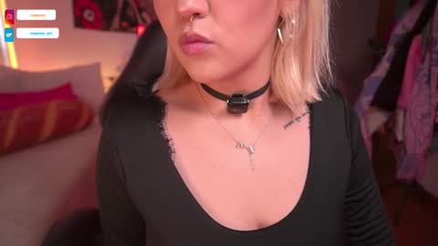 Maeve  schedule 11 am- 530 pm colombia time  online show from 03/27/26, 03:23