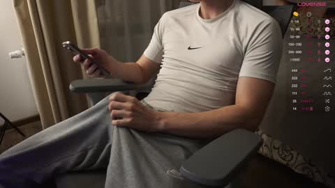 Snapshot of maestro3369 chatting on 01/07/25, 10:19 Mike XMaestro 3369 online show from 01/07/25, 10:19