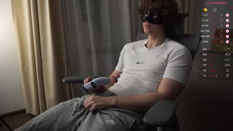 Mike XMaestro 3369 online show from 12/03/25, 01:53