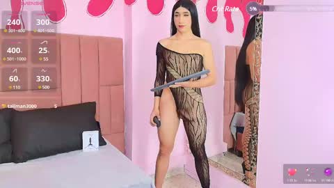 Snapshot of maeve_wilde chatting on 02/24/25, 08:47 maeve_wilde online show from 02/24/25, 08:47