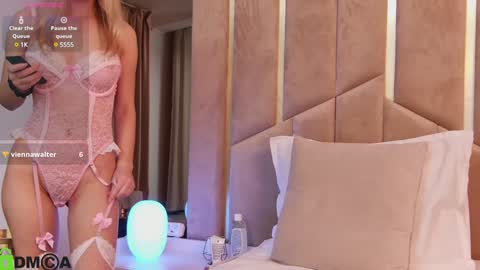 M. online show from 02/07/25, 07:17