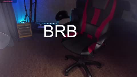 Maevee online show from 12/06/24, 09:32