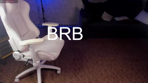 Maevee online show from 02/14/25, 10:38