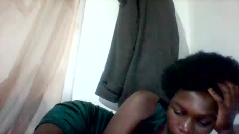 maevre_ online show from 02/19/26, 09:11