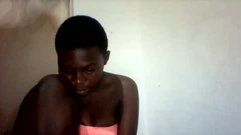 maevre_ online show from 03/22/26, 07:28