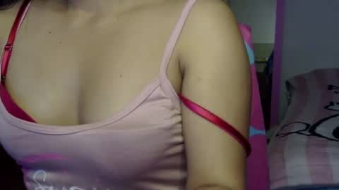 maferchavez88 online show from 11/18/25, 01:44