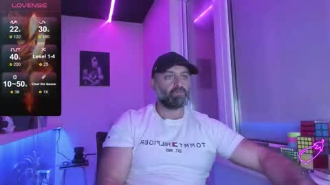 Magabear online show from 09/23/25, 02:47