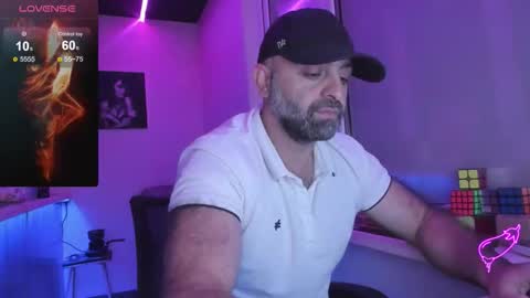 Magabear online show from 10/11/25, 12:04