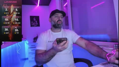 Magabear online show from 11/22/25, 08:46