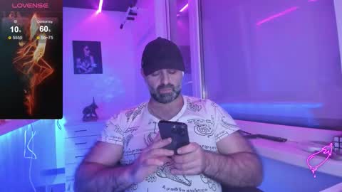 Magabear online show from 11/26/25, 08:54