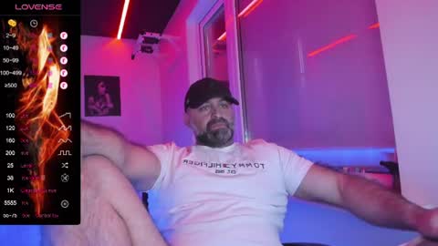 Magabear online show from 06/04/26, 09:37