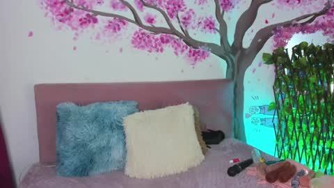 Snapshot of magali_11 chatting on 01/12/25, 12:39 magali online show from 01/12/25, 12:39