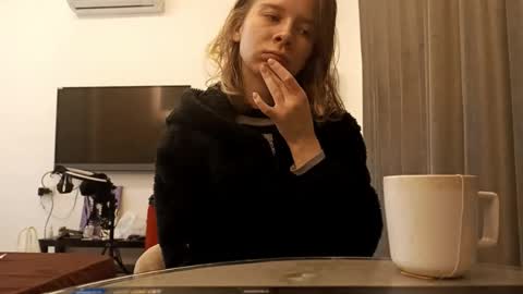 Margaret online show from 12/20/25, 04:14