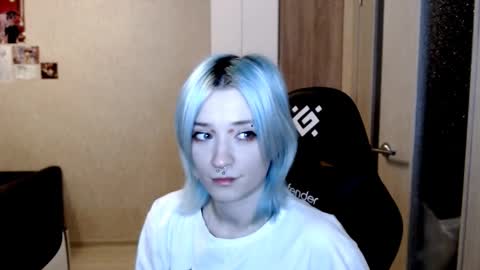 Sophia online show from 11/17/25, 03:51