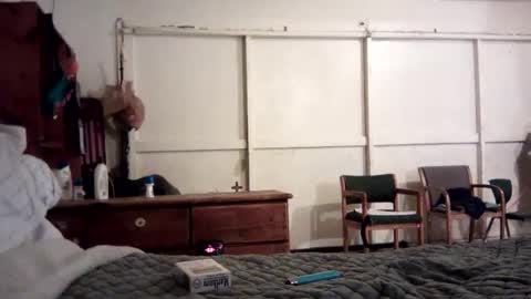 Snapshot of magdalena_805 chatting on 01/26/25, 10:45 magdalena_805 online show from 01/26/25, 10:45